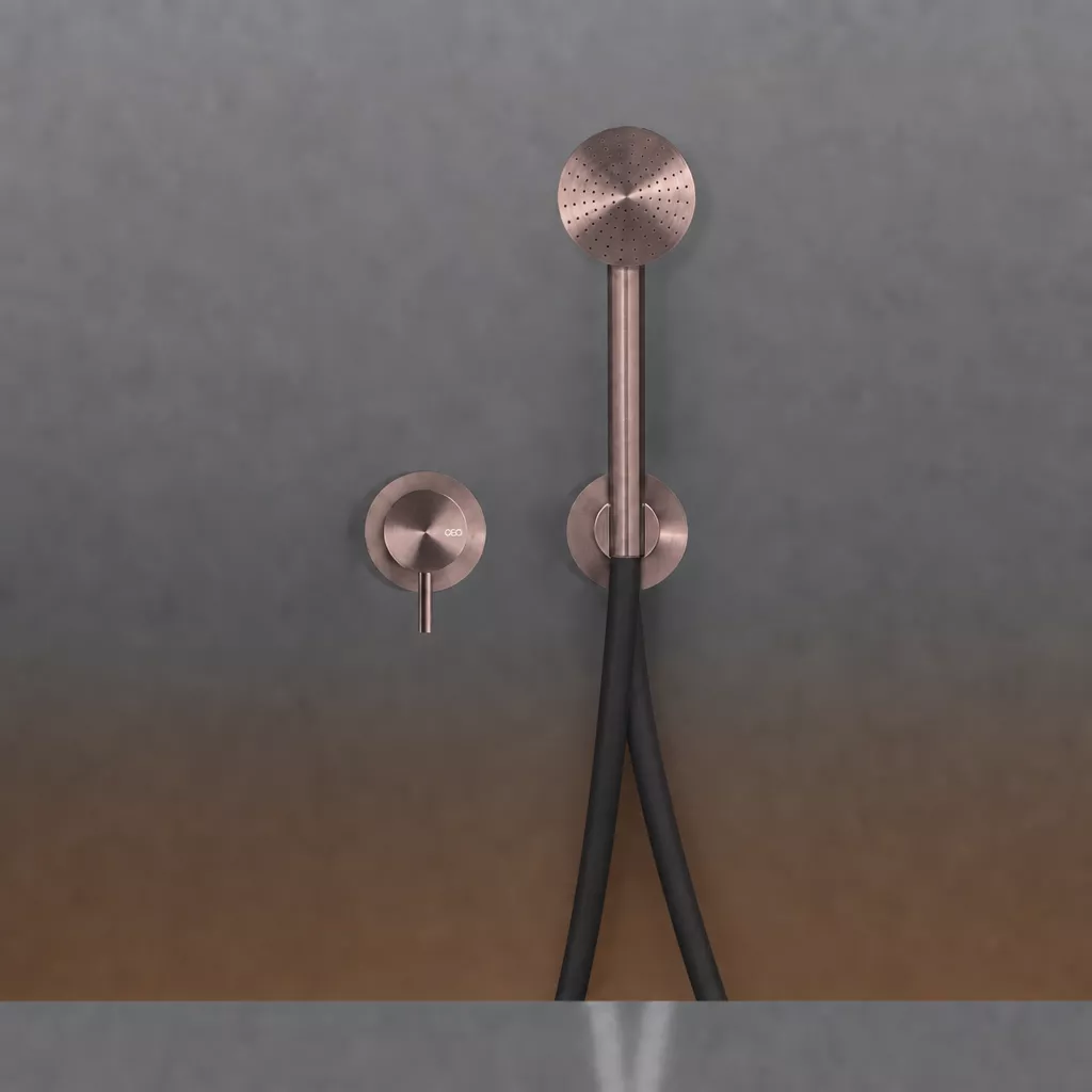cea MIL 144Y Wand-Brause-Eingriffmischer mit Rundkopf-Handbrause, Durchmesser: 65mm, Schlauchfarbe schwarz nach RAL 9004, bronze satiniert - MIL144YBKZS cea MIL 144Y Wand-Brause-Eingriffmischer mit Rundkopf-Handbrause, Durchmesser: 65mm, Schlauchfarbe schwarz nach RAL 9004, bronze satiniert - MIL144YBKZS
