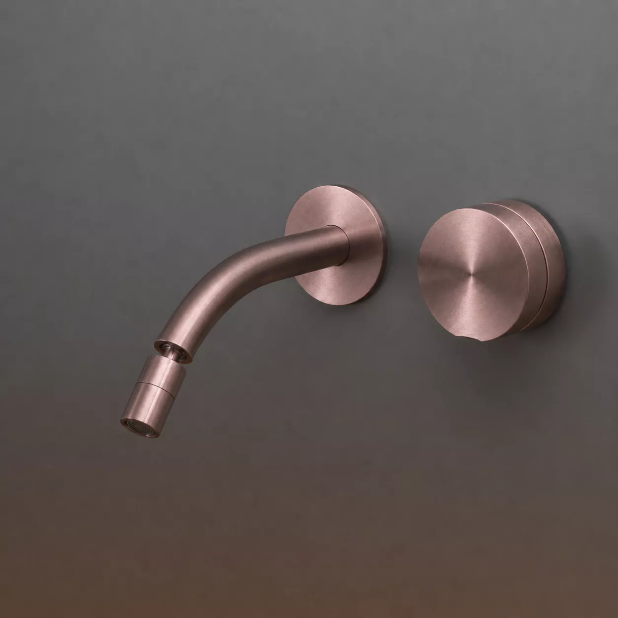 cea GIOTTO PLUS Wand-Waschtisch-Eingriffmischer mit beweglichem Perlator, Ausladung: 170mm, bronze satiniert - GIO73ZS cea GIOTTO PLUS Wand-Waschtisch-Eingriffmischer mit beweglichem Perlator, Ausladung: 170mm, bronze satiniert - GIO73ZS