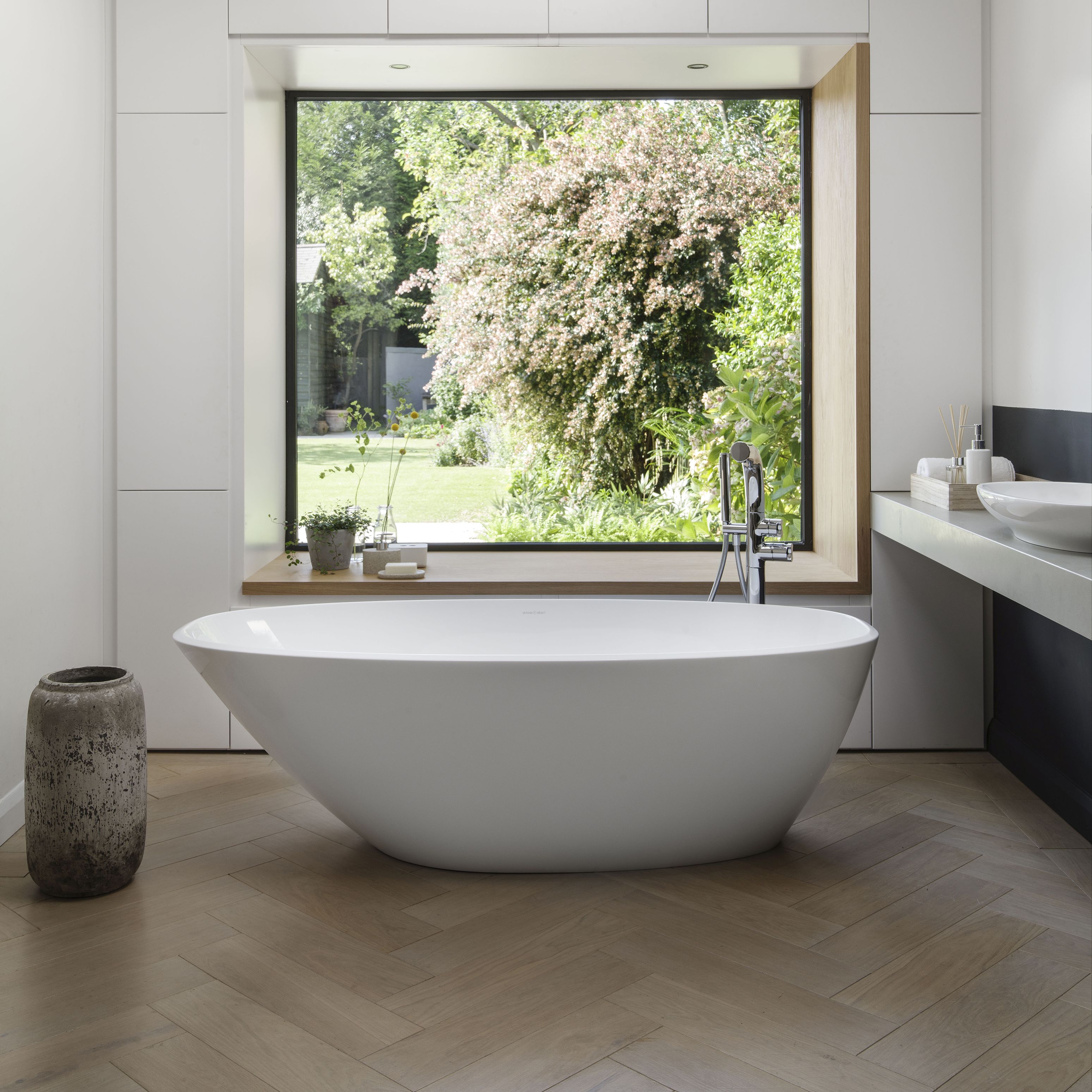 victoria + albert MOZZANO freistehende Badewanne, 165x74x50cm-MOZ-N-SW-NO