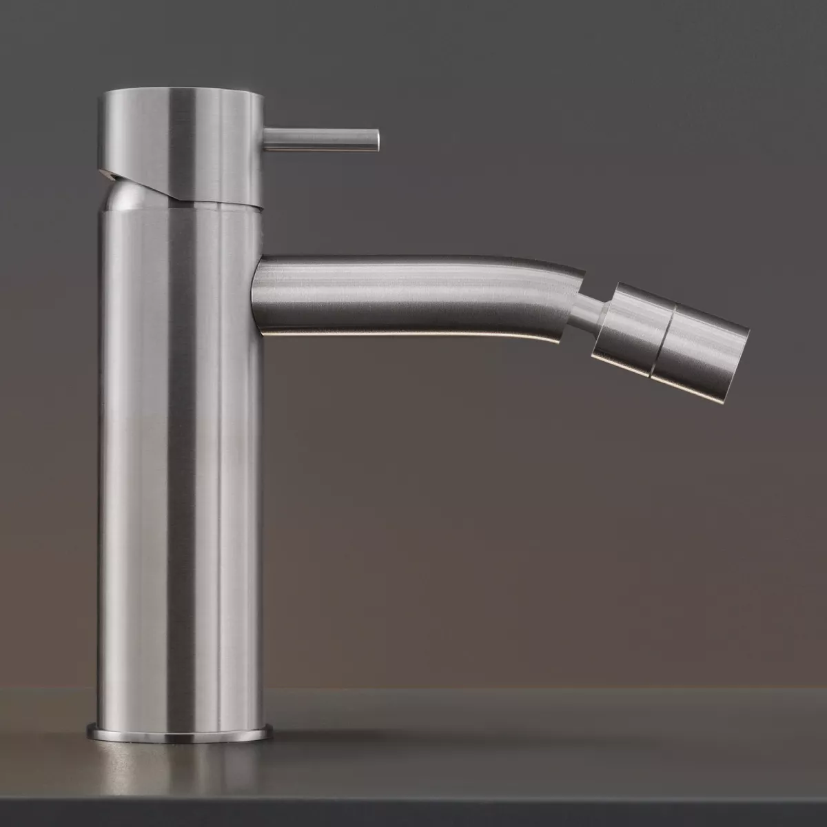 cea MIL 56 Bidet-Eingriffmischer mit beweglichem Perlator, H:155mm, edelstahl satiniert-MIL56S cea MIL 56 Bidet-Eingriffmischer mit beweglichem Perlator, H:155mm, edelstahl satiniert-MIL56S