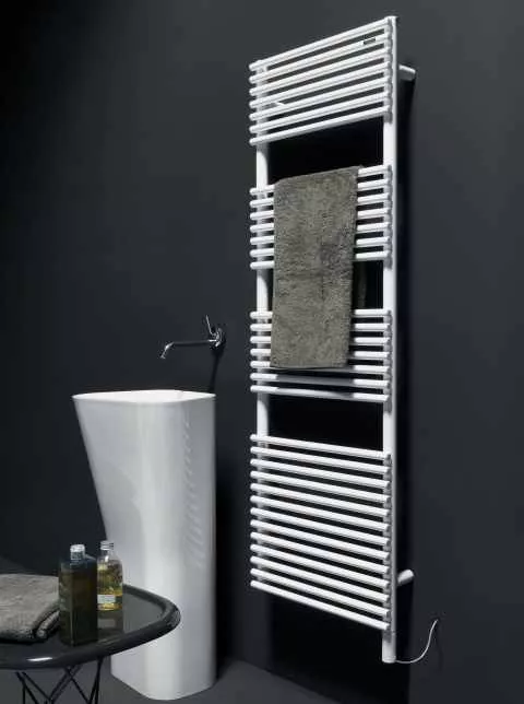 Tubes Radiatori BATH 20 elektrischer Handtuchwärmer mit Design-Verschlusskappe und Standard-Halterung, Breite: 60cm, Höhe: 196cm, lackiert nach Kategorie C3-BA20EL#190060T0ST-C3