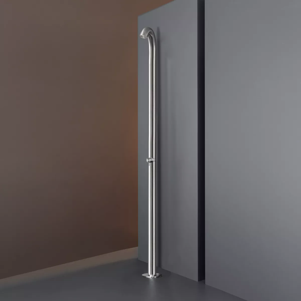 cea BOLD freistehende Outdoor-Dusche, edelstahl satiniert-BLD04S