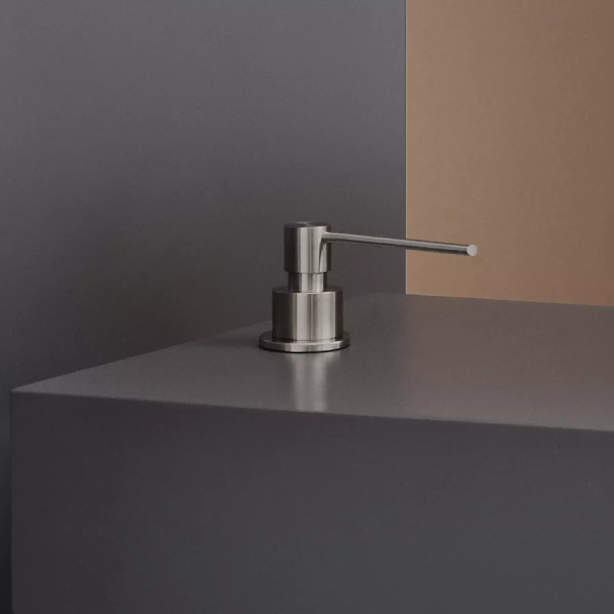 ceadesign DOS Seifenspender zur Tischmontage, edelstahl satiniert-DOS04S