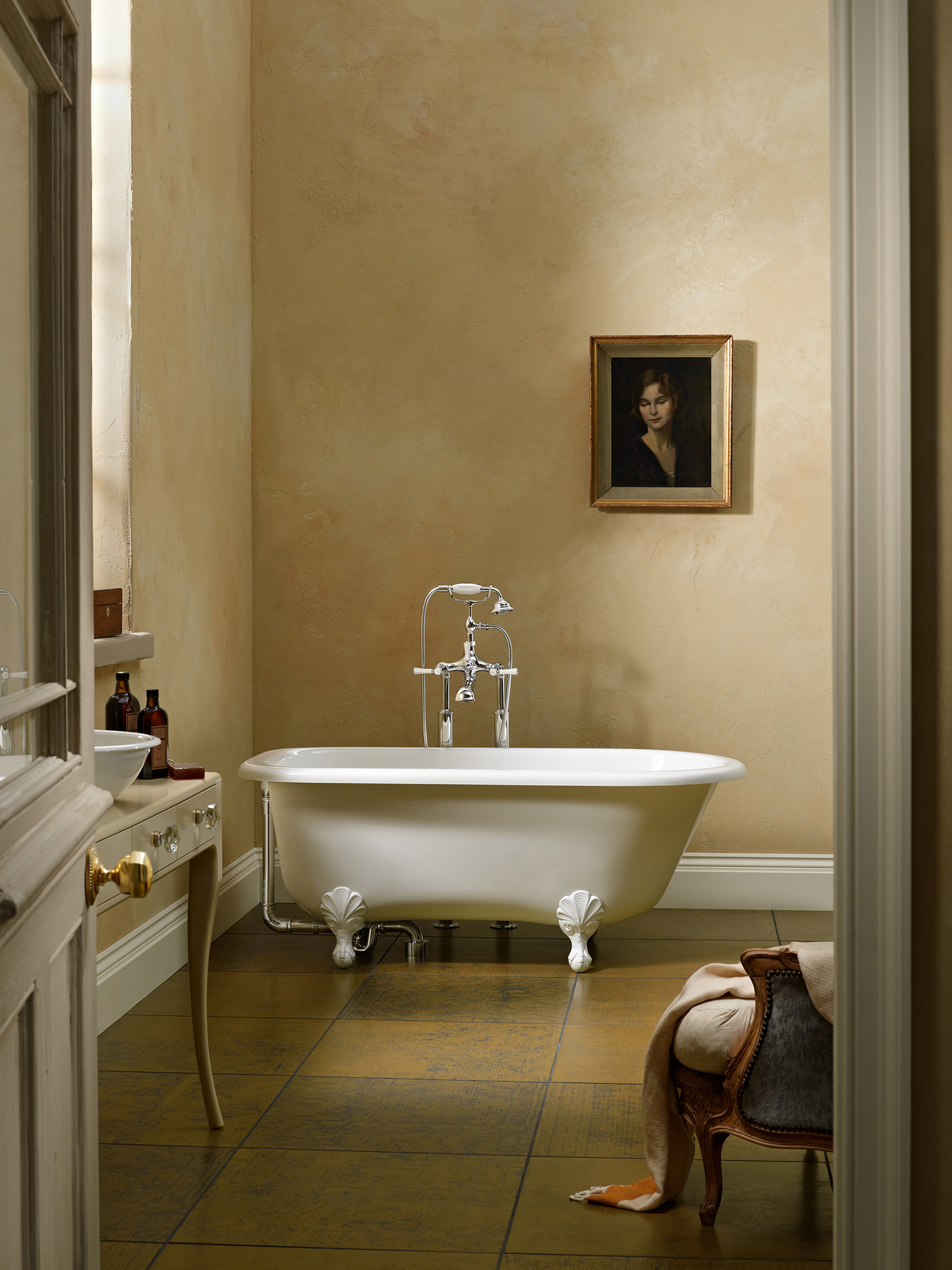 victoria + albert HAMPSHIRE freistehende Badewanne mit Überlauf und Klauenfüßen, Badewanne weiß glänzend-HA1-N-SW-OF+FT-HAM-SW