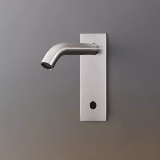 cea MIL 140R berührungsloser Wand-Waschtisch-Auslauf, Ausladung:155mm, edelstahl satiniert-MIL140RS