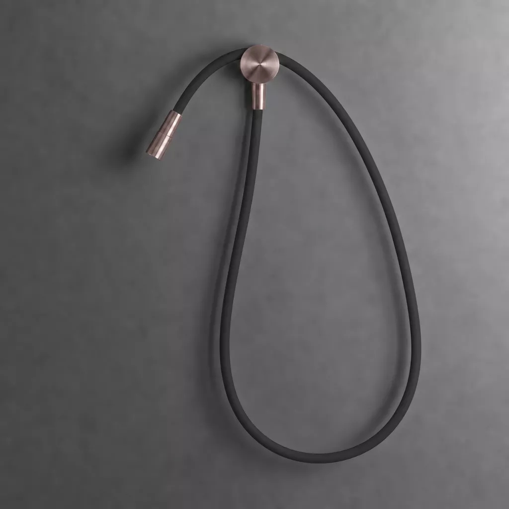 cea FLEX Kneipp-Schlauch, Schlauchfarbe schwarz nach RAL 9004, bronze satiniert - FLX05BKZS cea FLEX Kneipp-Schlauch, Schlauchfarbe schwarz nach RAL 9004, bronze satiniert - FLX05BKZS