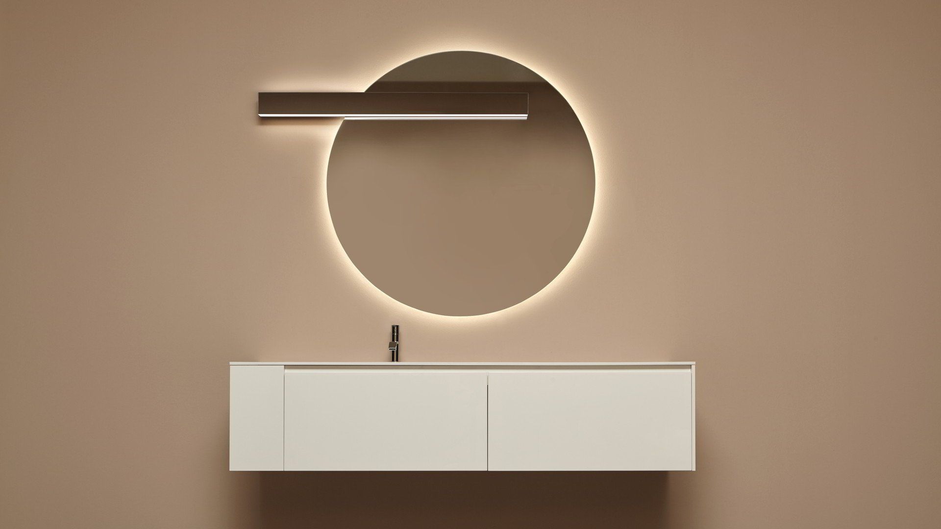 antoniolupi CIRCUS runder LED-Spiegel mit LUCENTE-Leuchte, Durchmesser: 72cm, Version links, Lichtfarbe: 3000K, warmweiß-CIRCUS172W-SX-3000