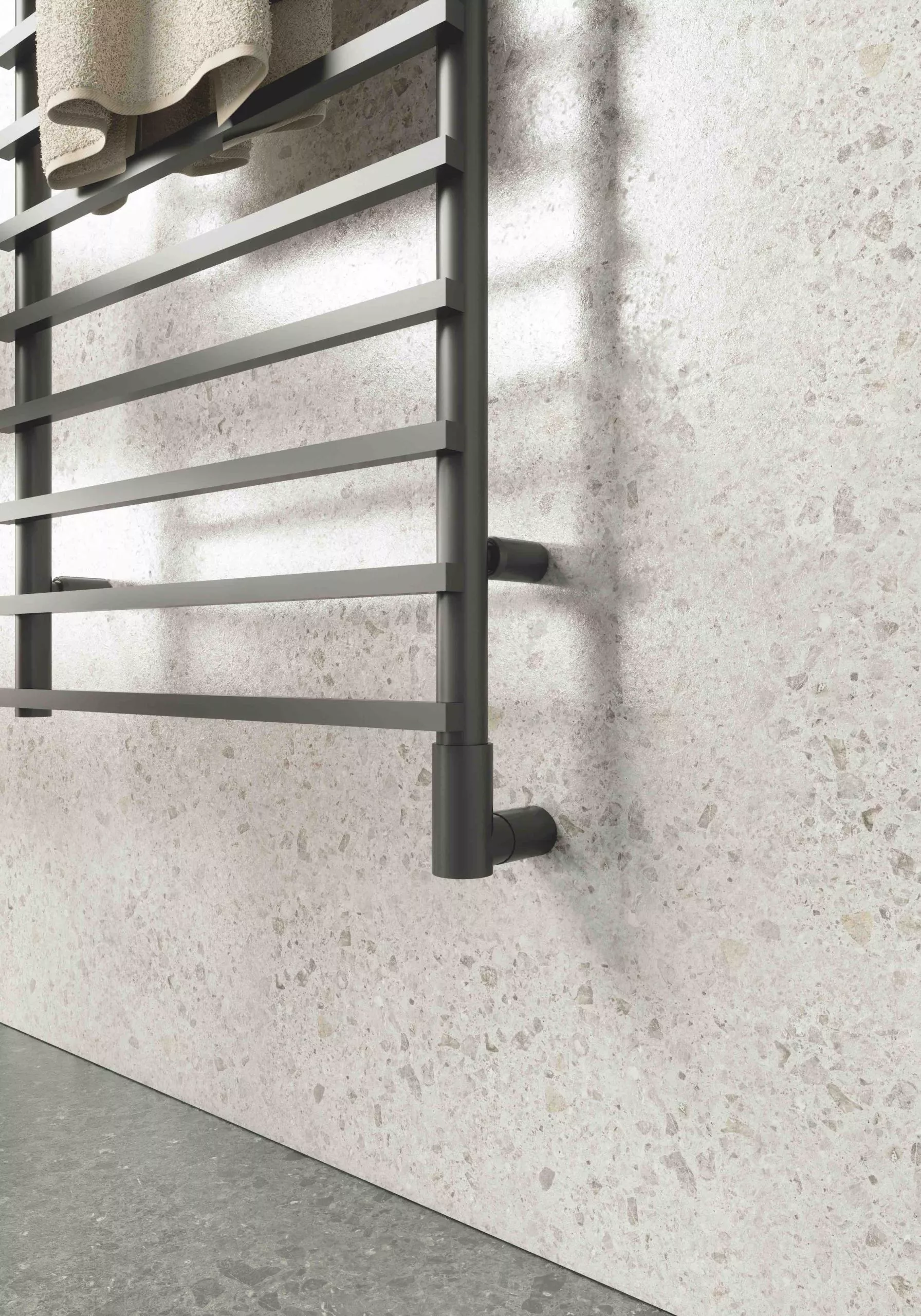 Tubes Radiatori SMART K elektrischer Handtuchwärmer mit Design-Verschlusskappe und Standard-Halterung, Breite: 40cm, Höhe: 77,9cm, lackiert nach Kategorie C0-SM15KEL#080040T5ST-C0