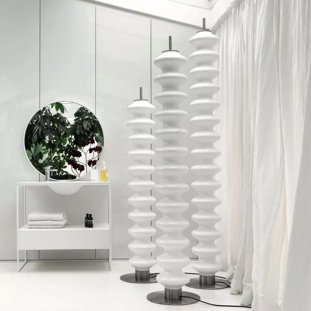 Tubes Radiatori MILANO Plug&Play senkrechter Stand-Design-Heizkörper, Elektroversion, H:171,5cm, standard weiß glänzend-MLN2#170BMELE9010