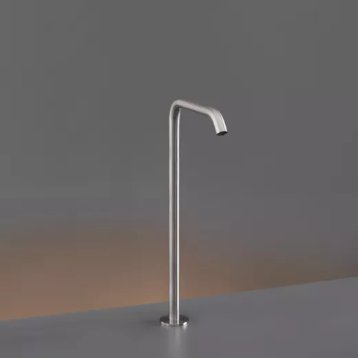 cea MIL 113 schwenkbarer Standauslauf, H:480mm, edelstahl satiniert-MIL113S