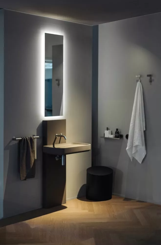 Agape PETRA Wandbecken mit Säule aus Zement, Breite: 64cm, Tiefe: 52cm, Höhe: 89,5cm, inklusive Halterung AKIT094C, Säule und Wandbecken in dunkelgrau - ACER092180+ACER096180+AKIT094C