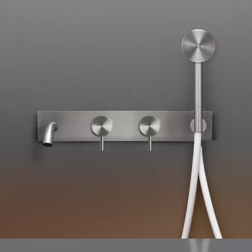 cea MIL 86Y Wand-Wannen-Doppel-Eingriffmischer, Ausladung:185mm mit Rundkopf-Handbrause D:65mm, edelstahl satiniert, Schlauch weiß-MIL86YWS