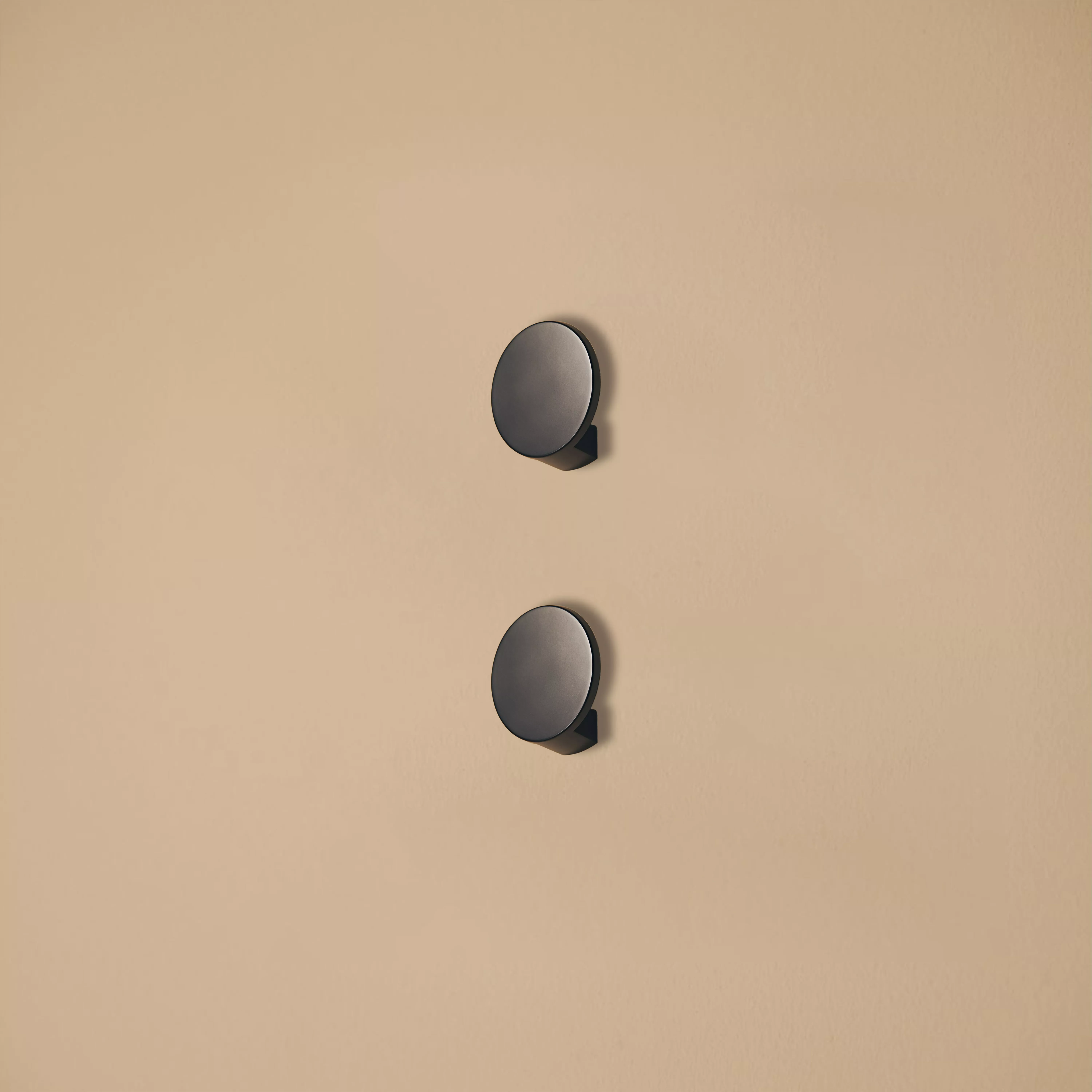 Tubes Radiatori DOTS elektrischer Handtuchwärmer, 2 Elemente, inklusive Einbauteil und Transformator-DTS2#9005-V-KIT-INC Tubes Radiatori DOTS elektrischer Handtuchwärmer, 2 Elemente, inklusive Einbauteil und Transformator-DTS2#9005-V-KIT-INC