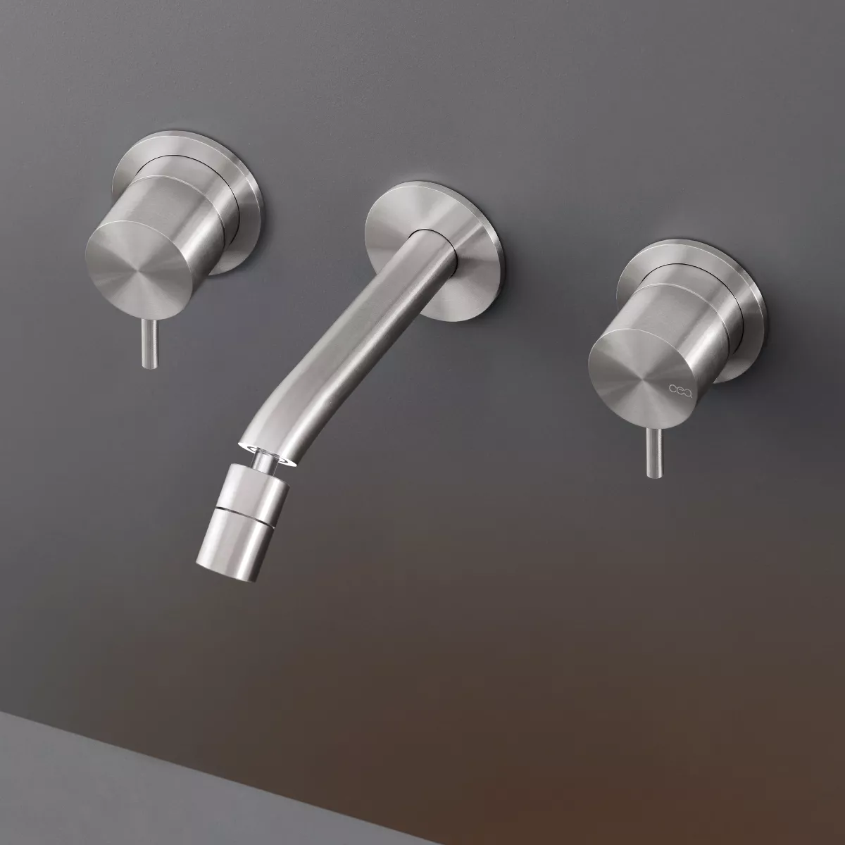 cea MIL 39 Wand-Waschtisch-Zweigriffmischer mit beweglichem Perlator, Ausladung:165mm, edelstahl satiniert-MIL39S cea MIL 39 Wand-Waschtisch-Zweigriffmischer mit beweglichem Perlator, Ausladung:165mm, edelstahl satiniert-MIL39S