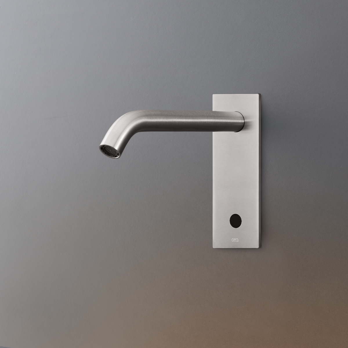 cea MIL 105R berührungsloser Wand-Waschtisch-Auslauf, Ausladung:215mm, edelstahl satiniert-MIL105RS