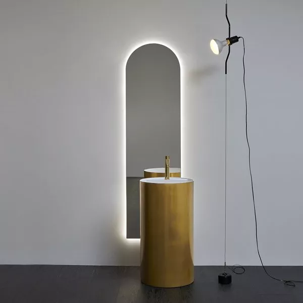 antoniolupi USB LED-Spiegel, Breite: 108cm, Höhe 50cm, oben abgerundet, Lichtfarbe: 4000K, neutralweiß-USB20108W-4000