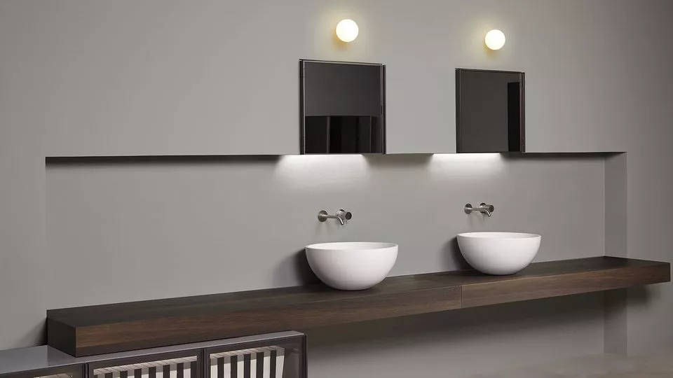 antoniolupi BOLLA Spiegel- oder Wandleuchte aus Borosilikatglas mit Aluminiumhalterung, Durchmesser: 12cm, Lichtfarbe: 3000K, warmweiß-BOLLA1-3000