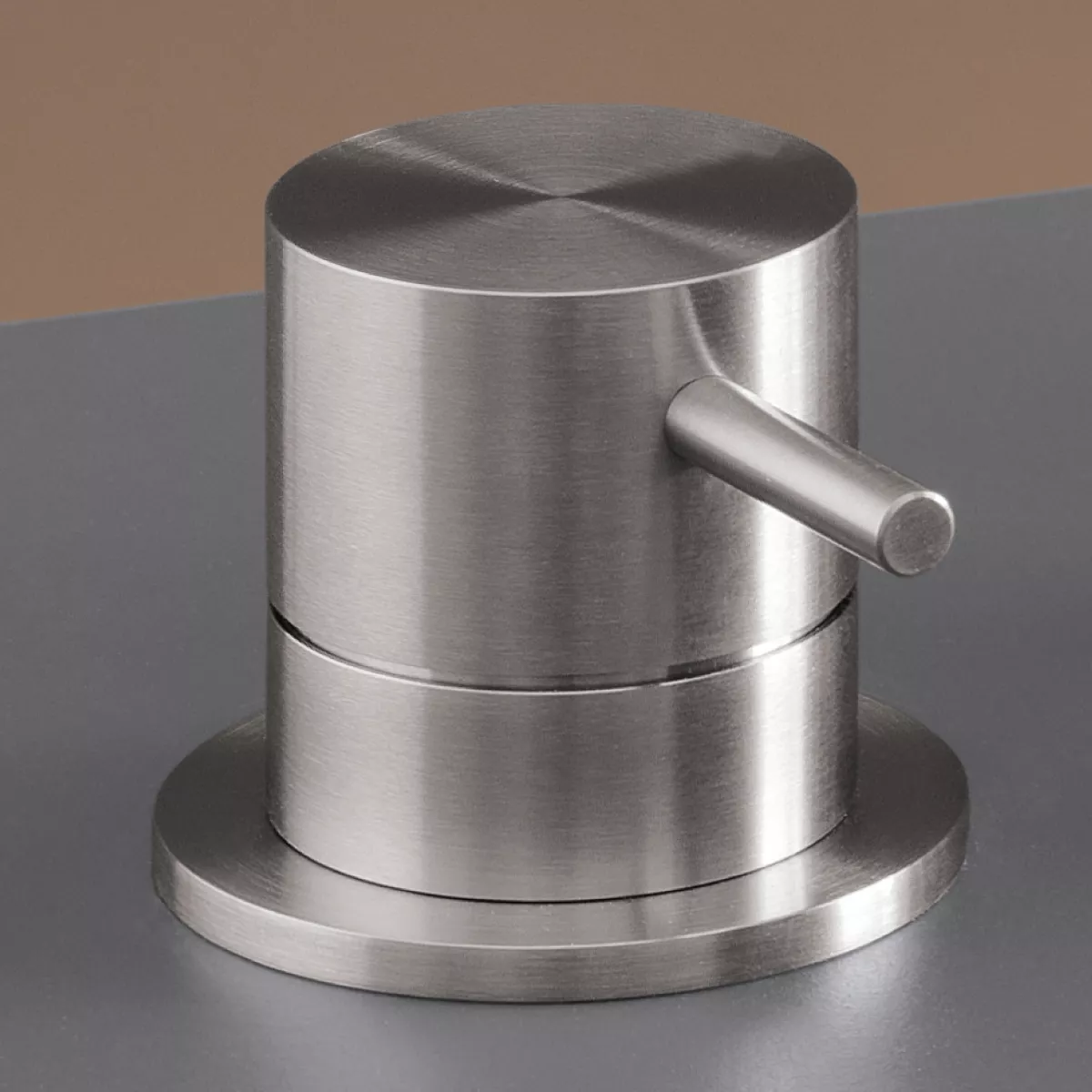 cea MIL 40 Tisch-Warmwasserventil, edelstahl satiniert-MIL40S