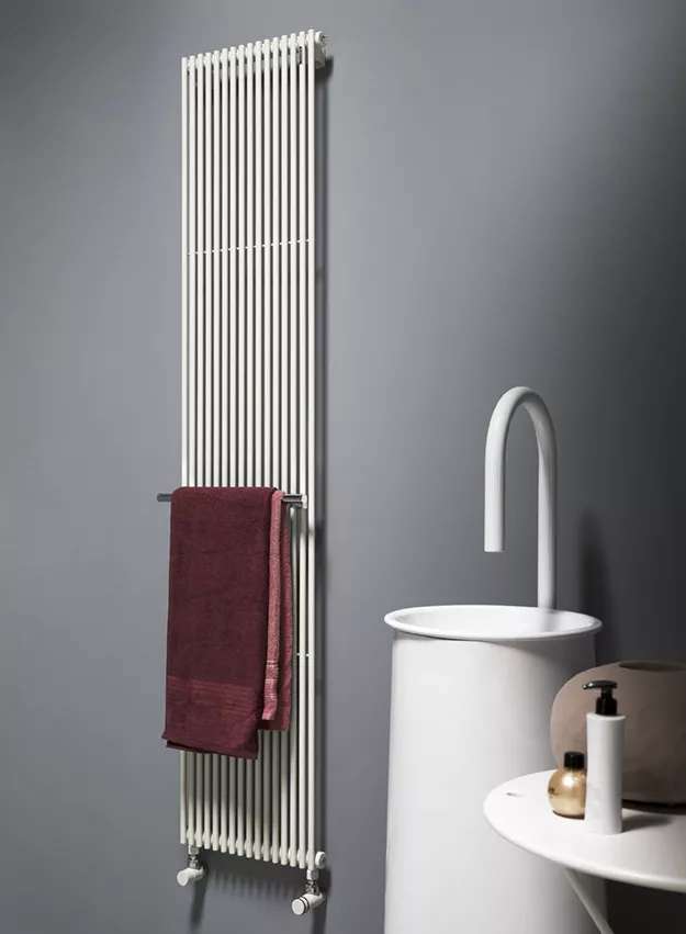 Tubes Radiatori BASICS 14 Handtuchhalter für BATH 14 Handtuchwärmer, Breite: 50cm, galvanisierte Oberfläche nach Tubes Farbkarte-ZA14G#PS060-DIV