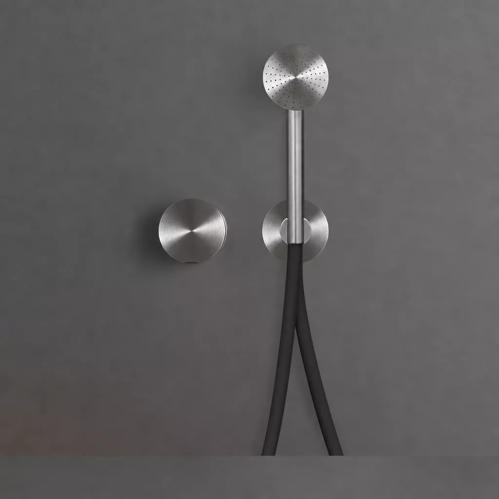 cea GIOTTO PLUS Wand-Brause-Eingriffmischer mit Rundkopf-Handbrause, Durchmesser: 65mm, Schlauchfarbe schwarz nach RAL 9004, edelstahl satiniert - GIO92BKS cea GIOTTO PLUS Wand-Brause-Eingriffmischer mit Rundkopf-Handbrause, Durchmesser: 65mm, Schlauchfarbe schwarz nach RAL 9004, edelstahl satiniert - GIO92BKS