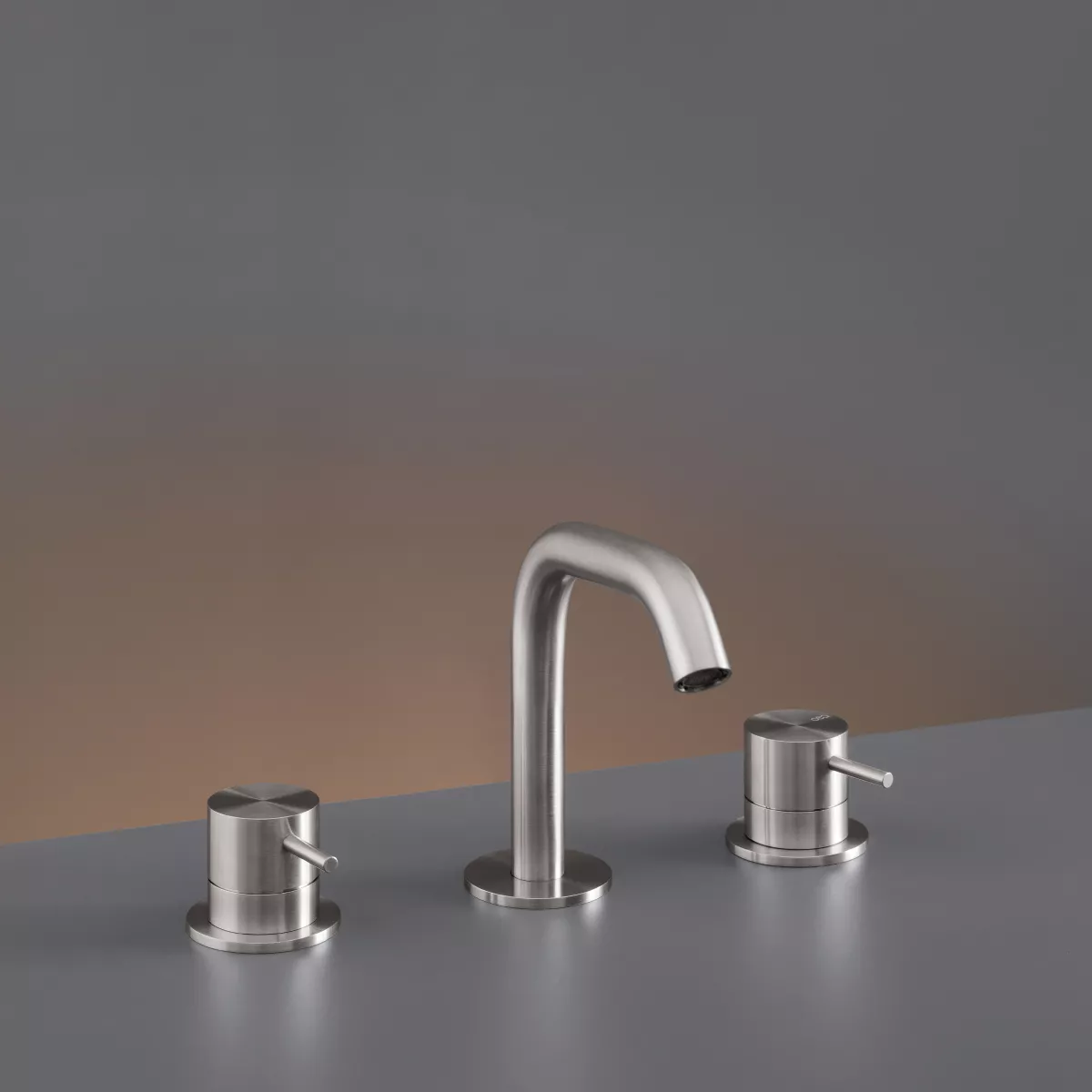 cea MIL 77 Dreiloch-Zweigriffmischer mit Schwenkauslauf , H:130mm, edelstahl satiniert-MIL77S