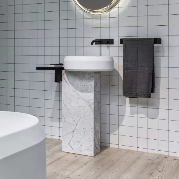 agape-larina-standwaschbecken-carrara-marmor-cristalplant-weiss